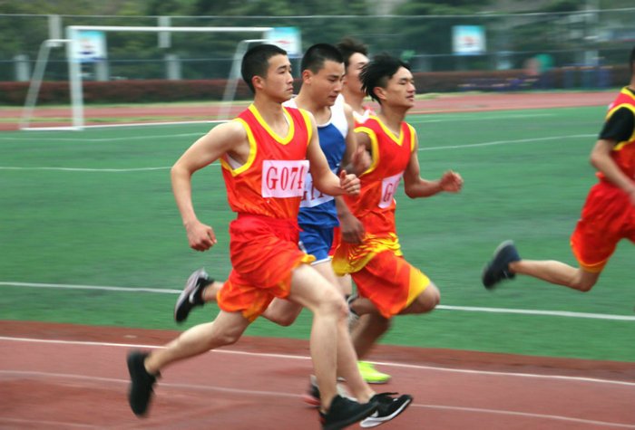 捷报足球比赛,田径捷报