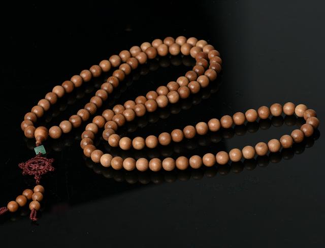 沉香手串珠子颗数的讲究,沉香手串珠子一般多少颗