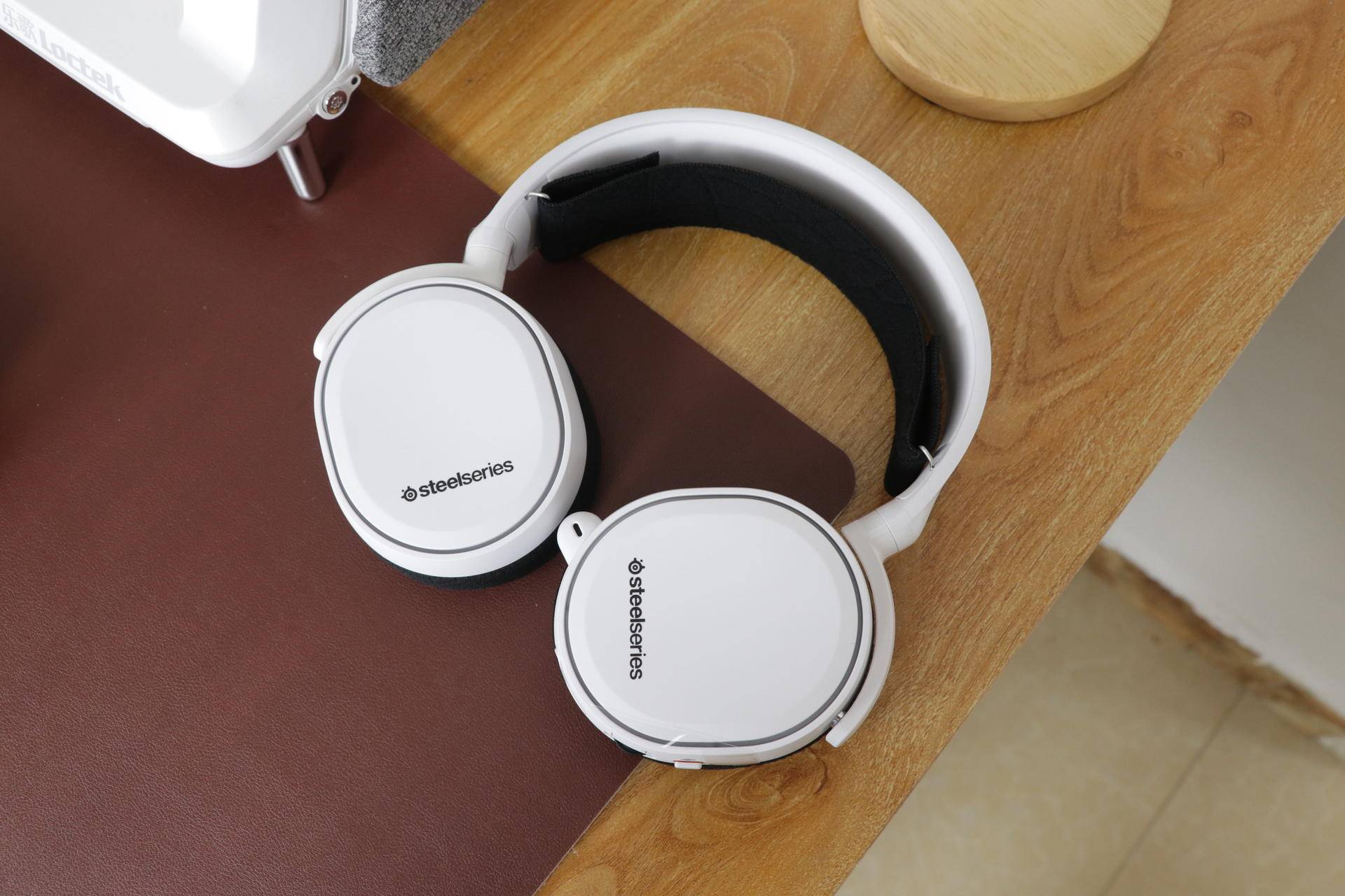 赛睿耳机寒冰5怎么用,赛睿寒冰5吃鸡最佳设置