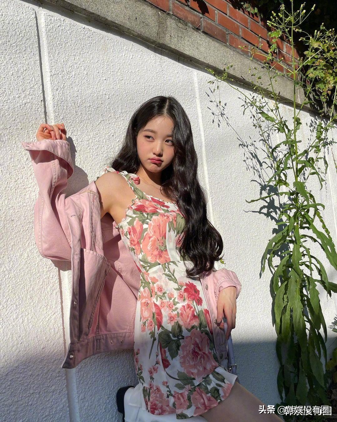 张元英izone练习室穿搭,张元英izone黑色西装