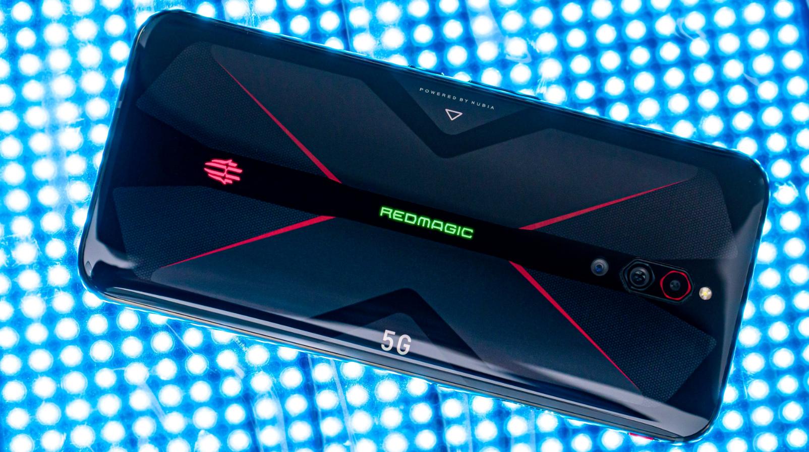 努比亚红魔5g和华为mate9哪个好,努比亚红魔5G屏幕