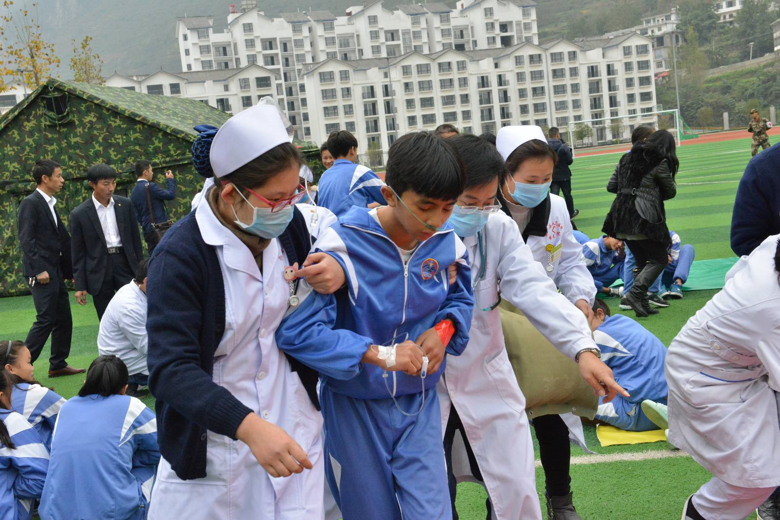 食物中毒怎么自救最好,食物中毒如何在家自救