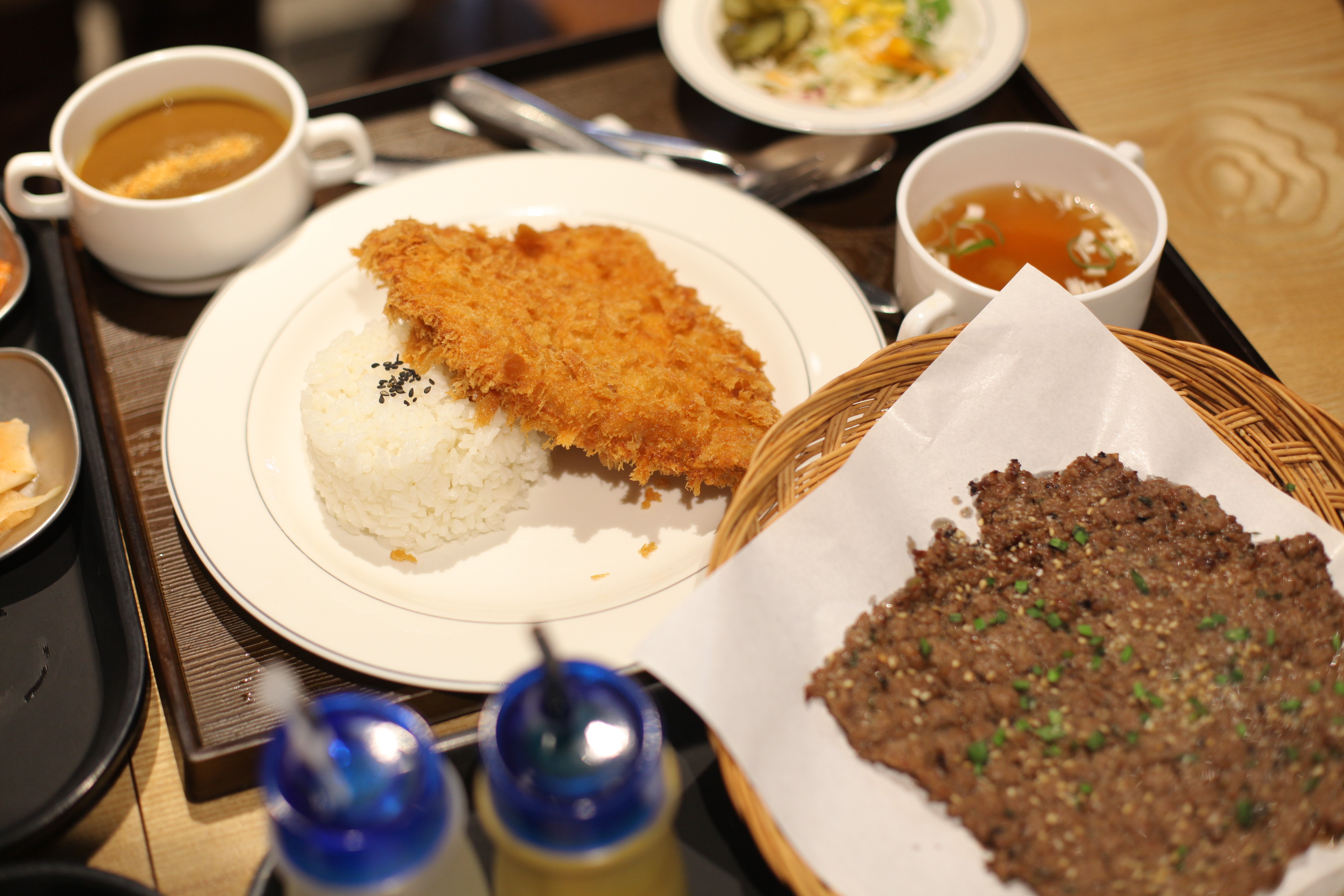 4个人在济州岛渡过4天3晚，收获美景、美食、购物全攻略