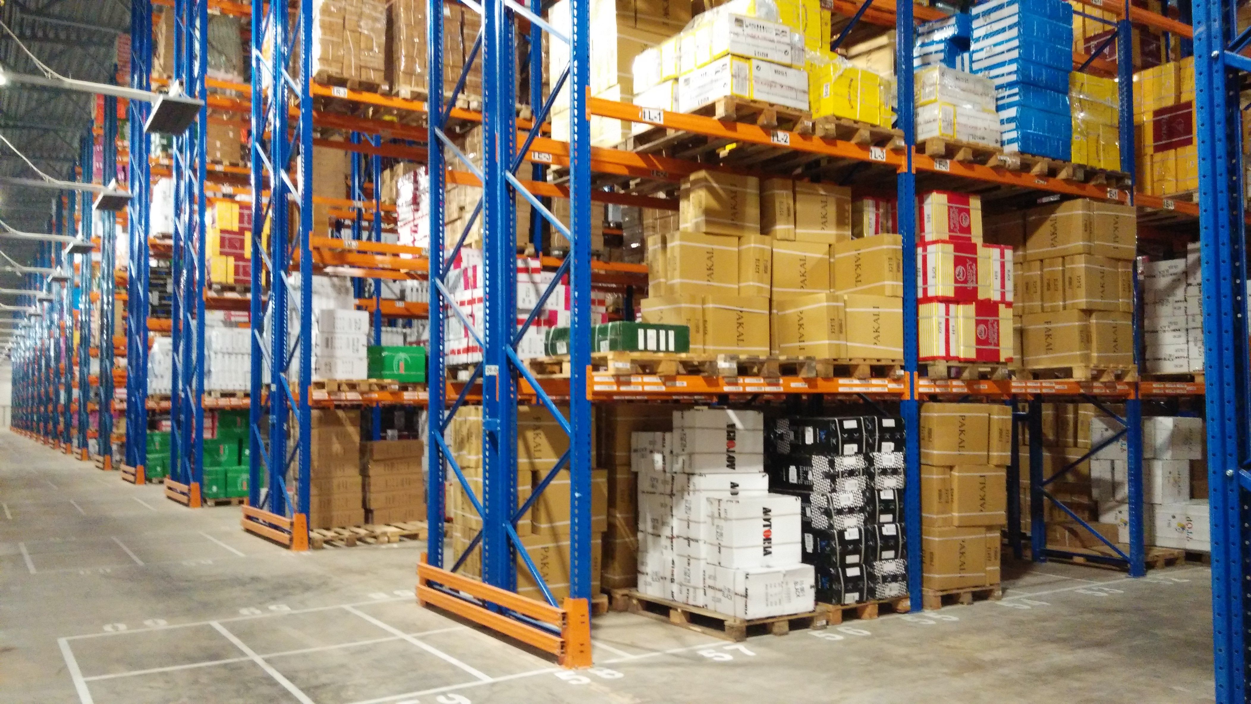 跨境电商物流选择海外仓还是直邮?