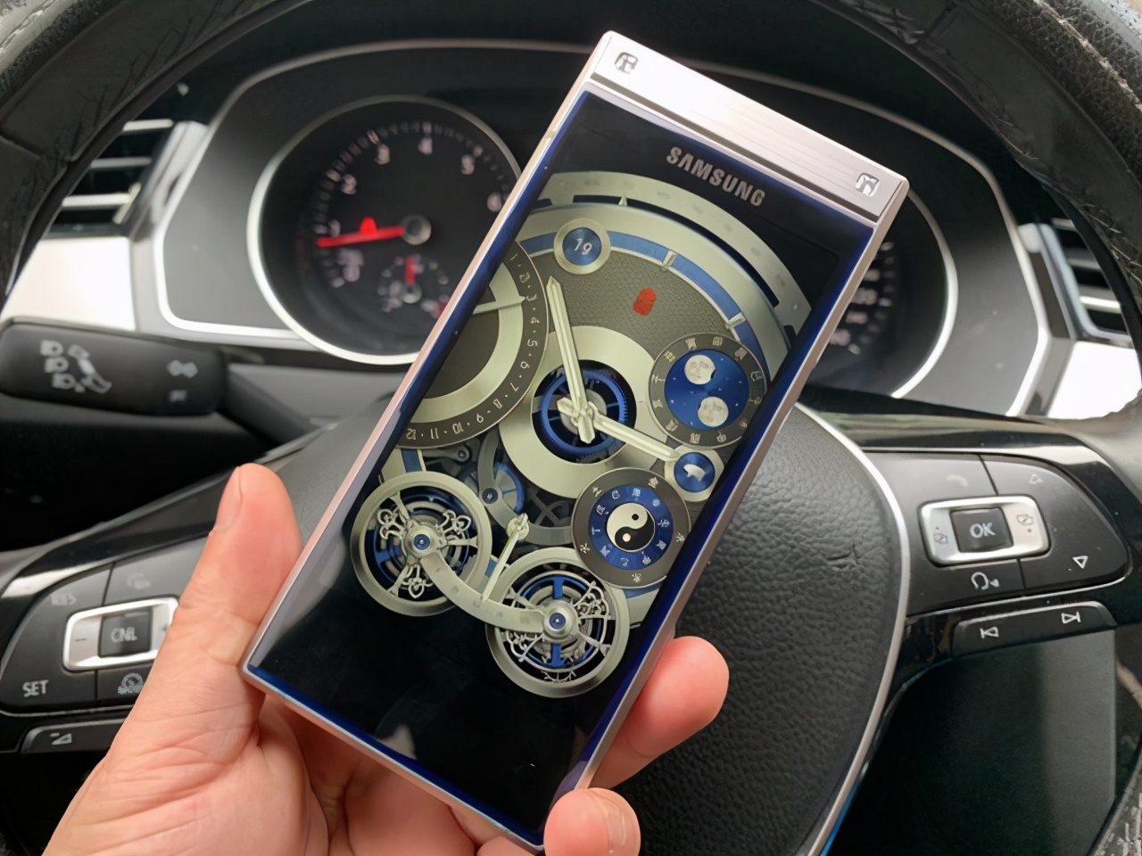 安兔兔验机显示假机,安兔兔测试华为p10