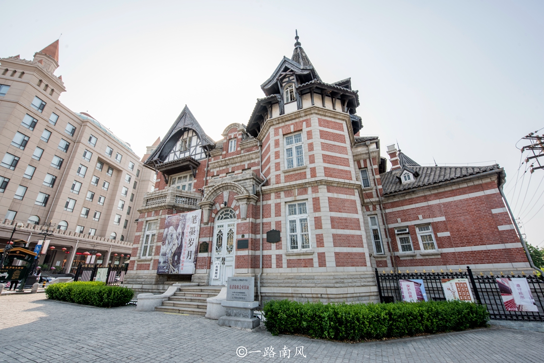 俄罗斯风情街建筑历史,俄罗斯风情古街