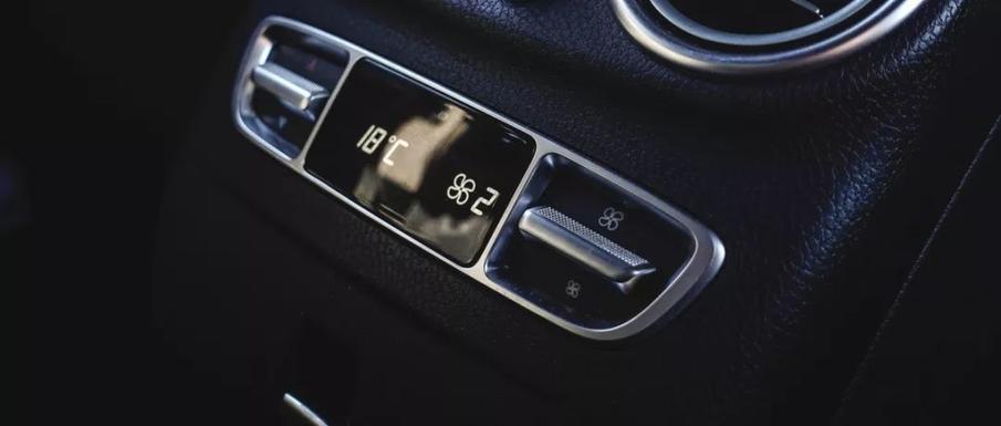 2022款奔驰glc300试驾评价,奔驰glc300试驾