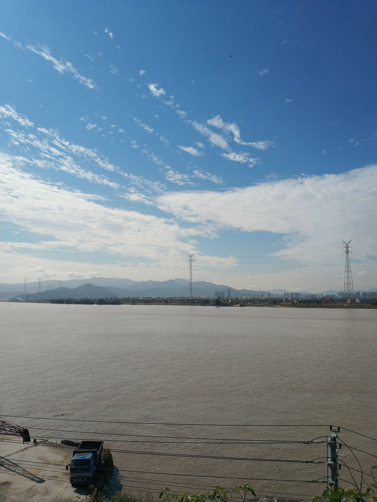 我要在演唱会上找个小蜜蜂:博冠星狼望远镜