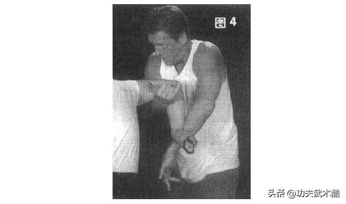 徒手防刀８要点，现代人越来越需要掌握对付歹徒持刀的自卫技法