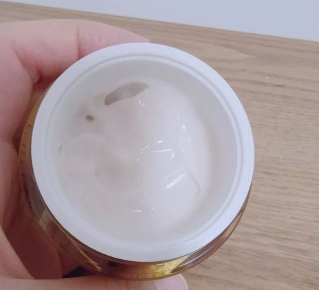 雅诗兰黛和兰蔻哪个好区别在哪,雅诗兰黛和兰蔻哪个牌子更好