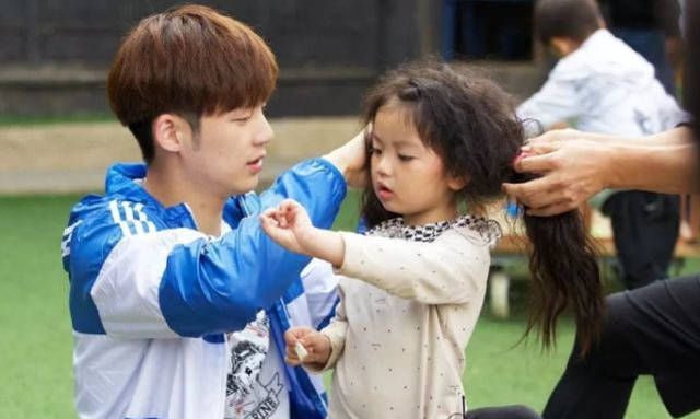 阿拉蕾年收入多少亿,阿拉蕾年入百万