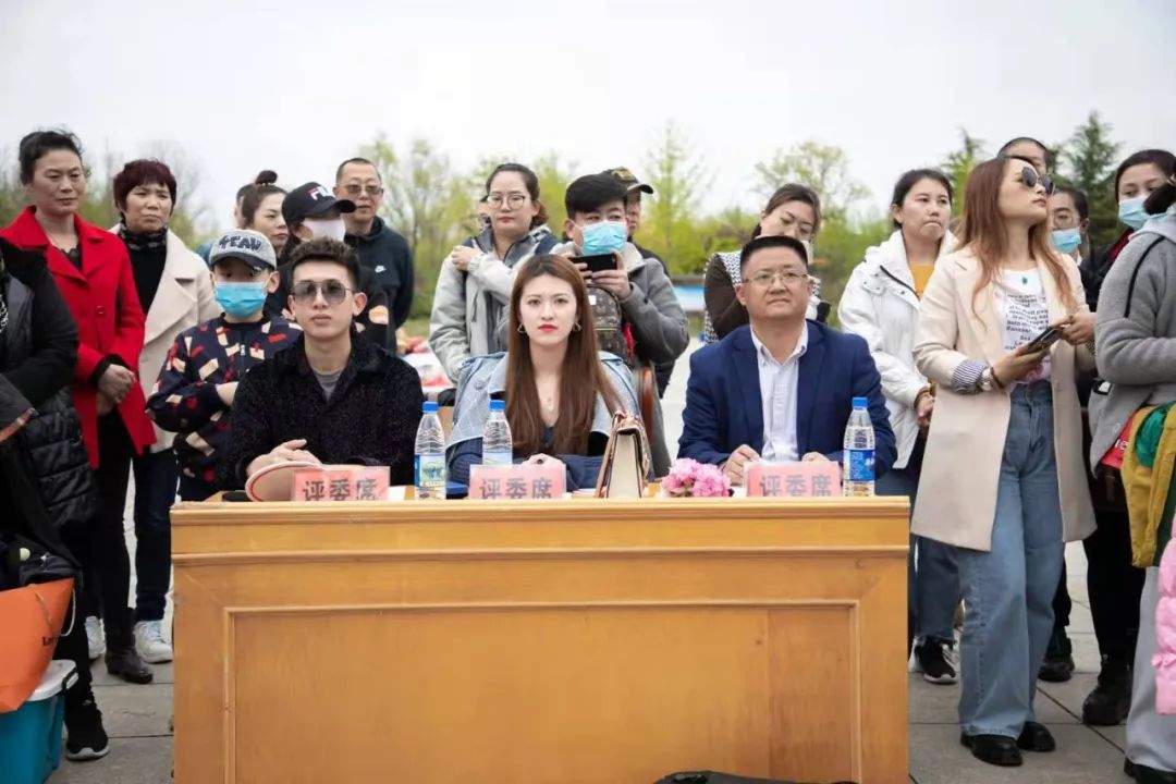 莱阳美韵莱西甜心的小超模们走进樱花小镇濯村大型社会实践活动