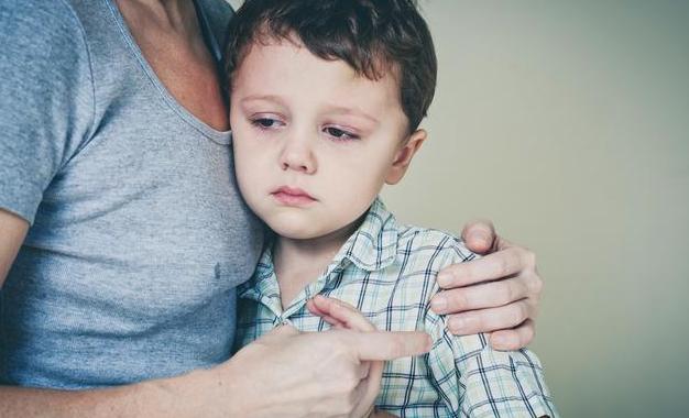 孩子见娘为什么要哭三场,孩子见了娘无事哭一场的视频