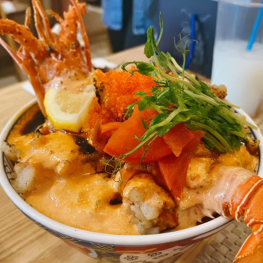 太原地铁2号线美食推荐,太原附近人气最旺的美食街