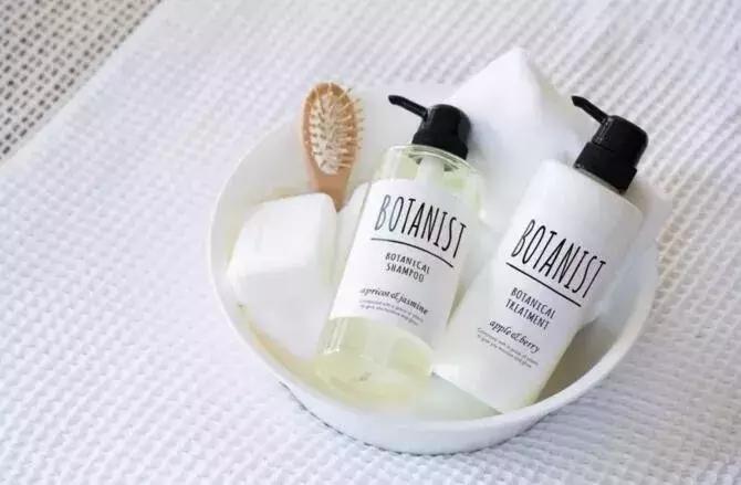 日本销量第一洗发界网红，BOTANIST开了家可以喝咖啡的洗护旗舰店