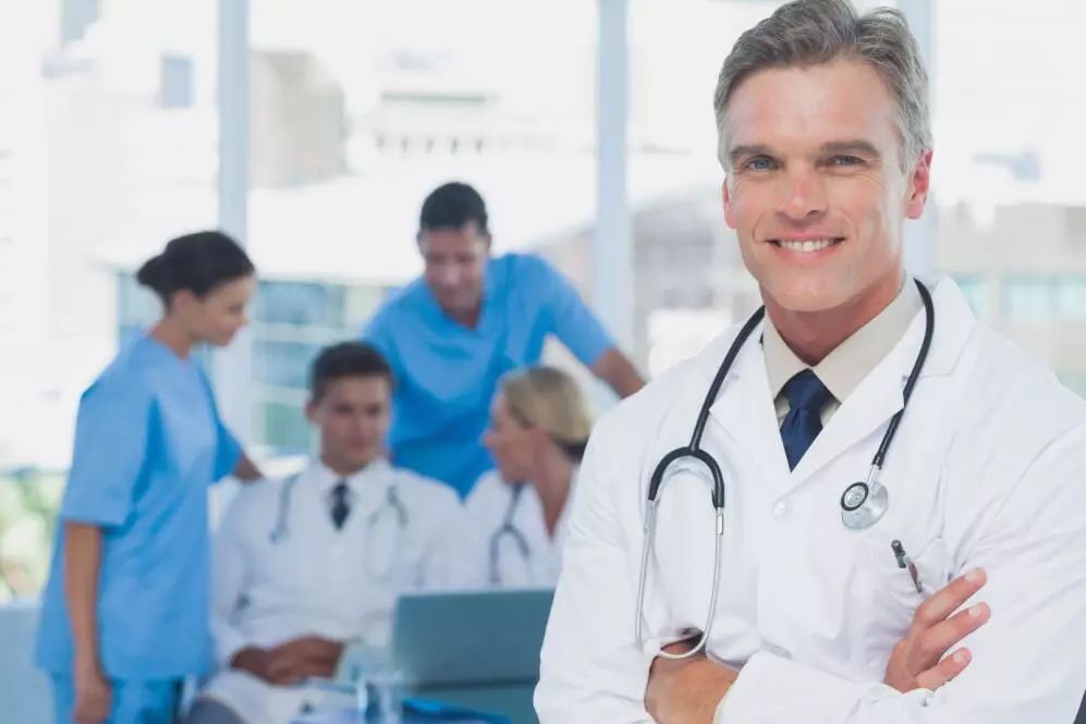 新加坡旁边是什么国家,新加坡是怎样一个国家