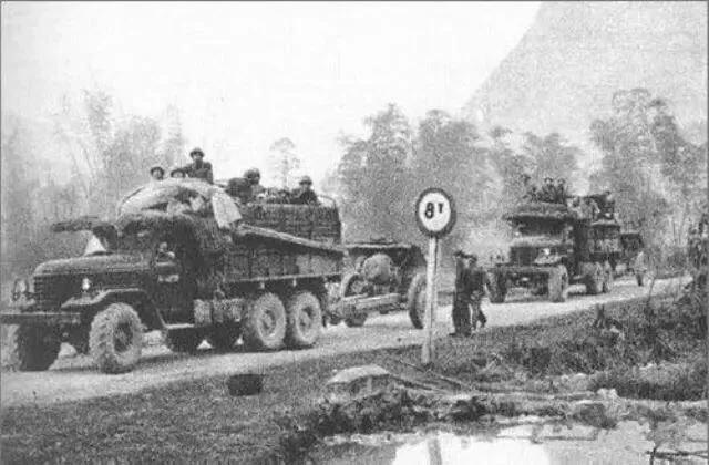 解放ca30军用6x6越野卡车,中国解放军ca-30军用卡车