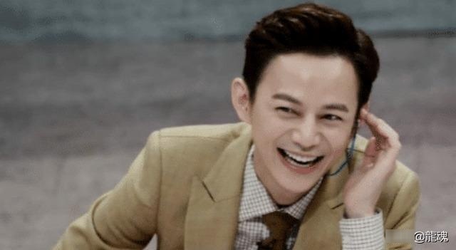 何炅第一次公开女朋友是谁,何炅自曝爱情故事