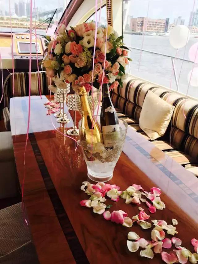 杞拌洞鑱氫細2019,鑱氫細鍒杞拌洞涓婃捣