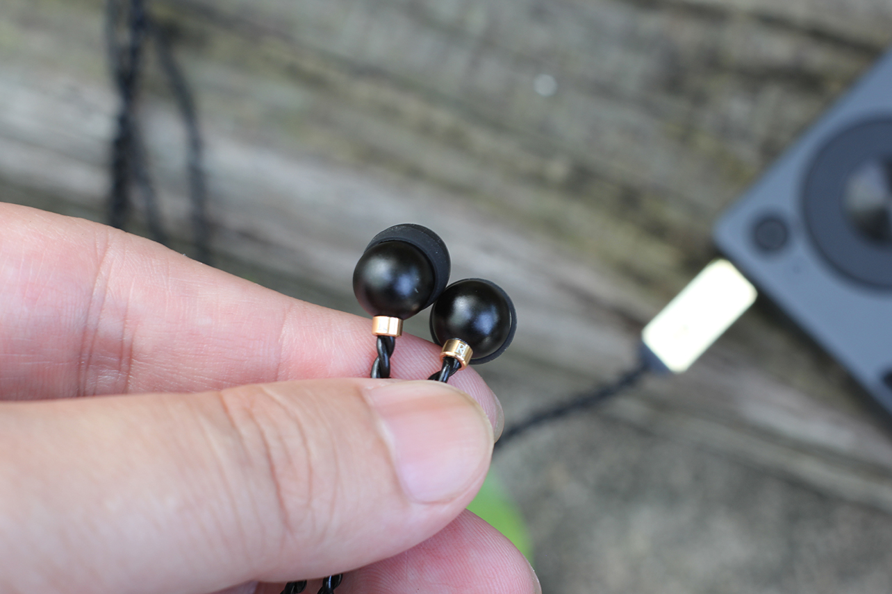 比较精致的耳机,有高级感的耳塞蓝牙耳机