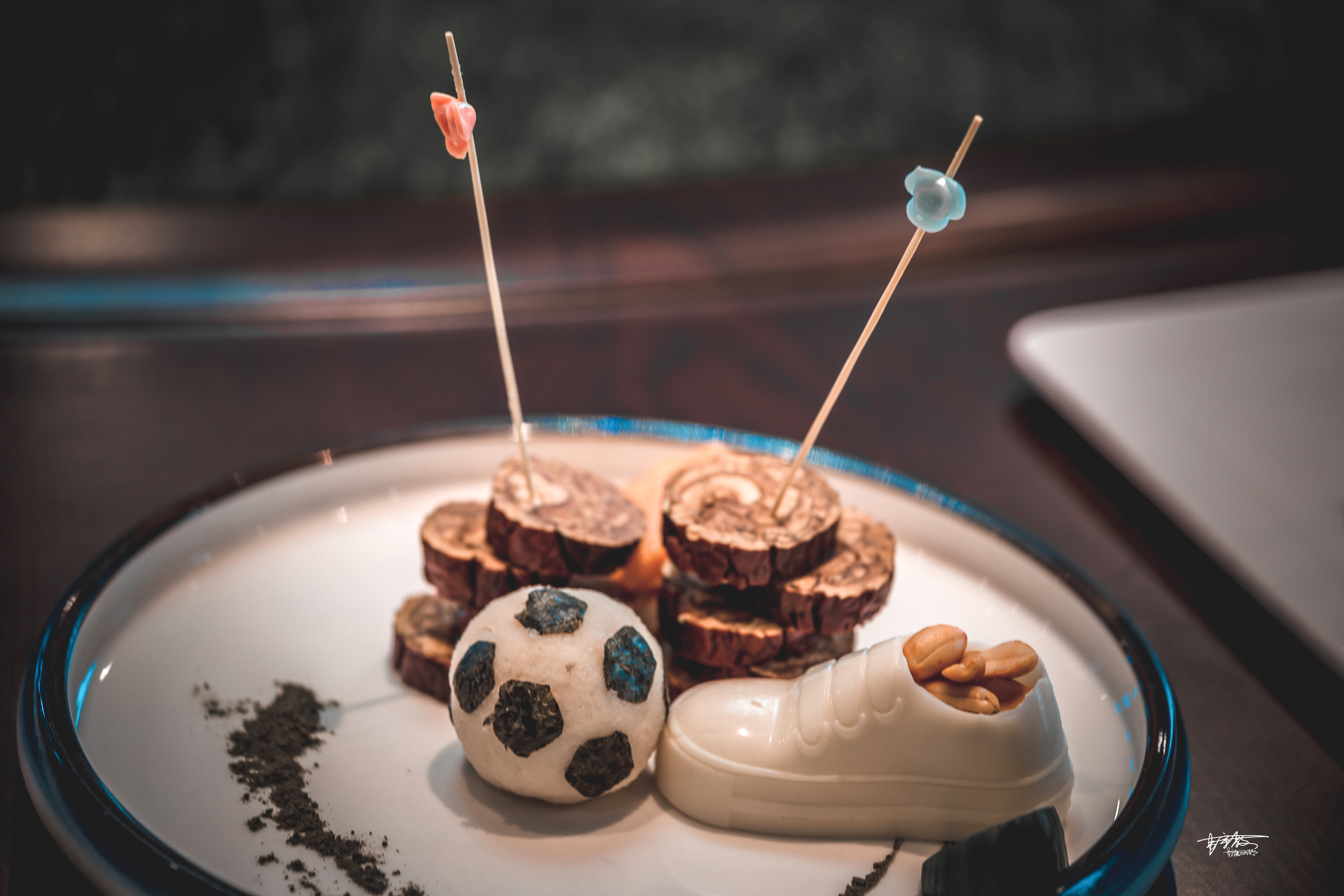 每一位热爱足球的少年,梅西是所有人最大的梦想