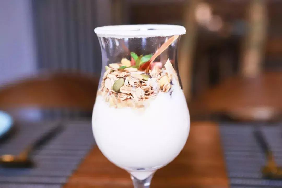 如果你想体验一把虎口吃鱼子酱，合肥这家店可以满足你！