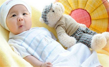 脑瘫宝宝怎么训练自主走路,脑瘫走路一瘸一拐康复