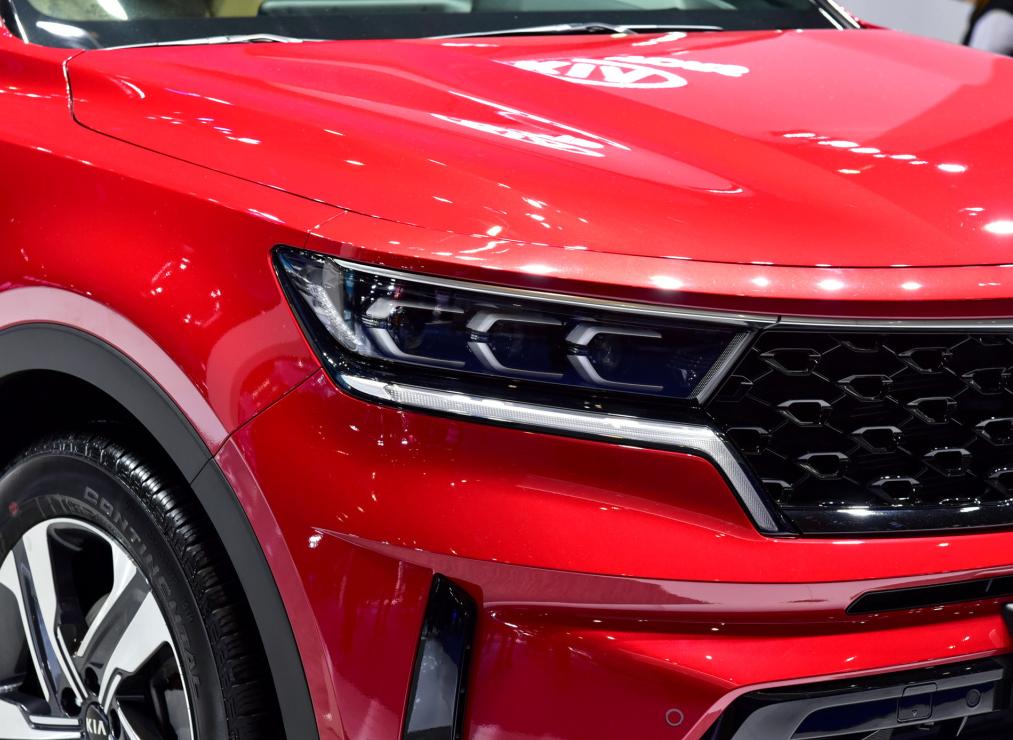 进口起亚索兰托7座,新款起亚索兰托插混版发布