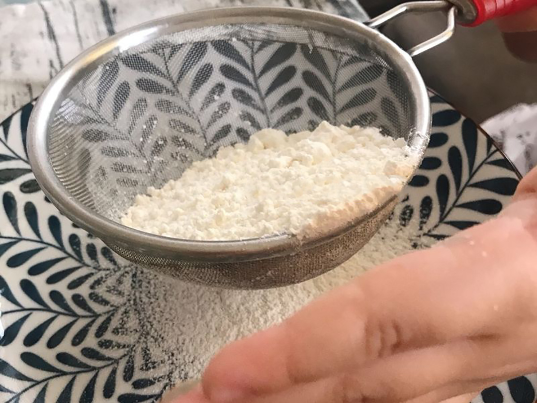 电饭锅做蛋糕的方法原来这么简单,普通电饭锅做蛋糕最简单的方法