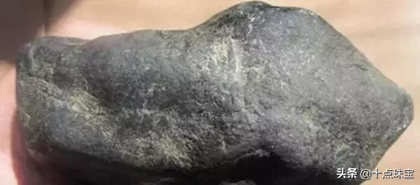 缅甸赌石翡翠原石场口,常见翡翠赌石与场口组图