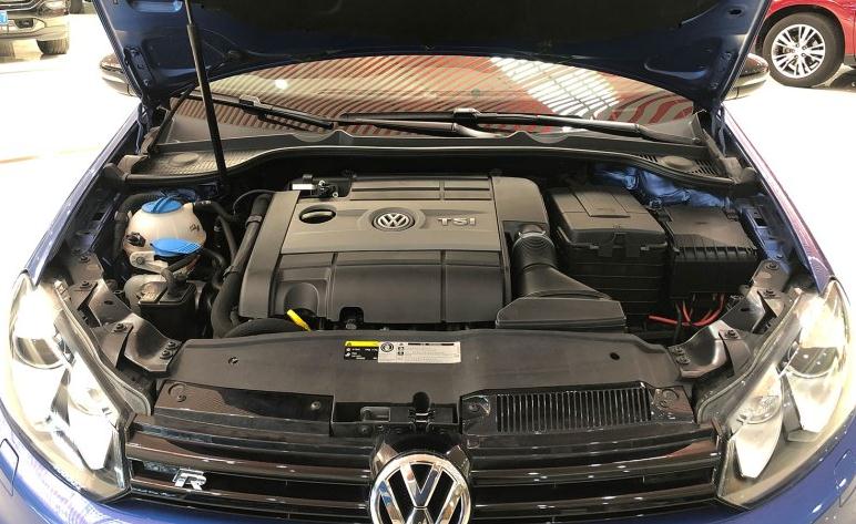 大众稀有敞篷高尔夫R，限量400台，车长4米重1.6吨