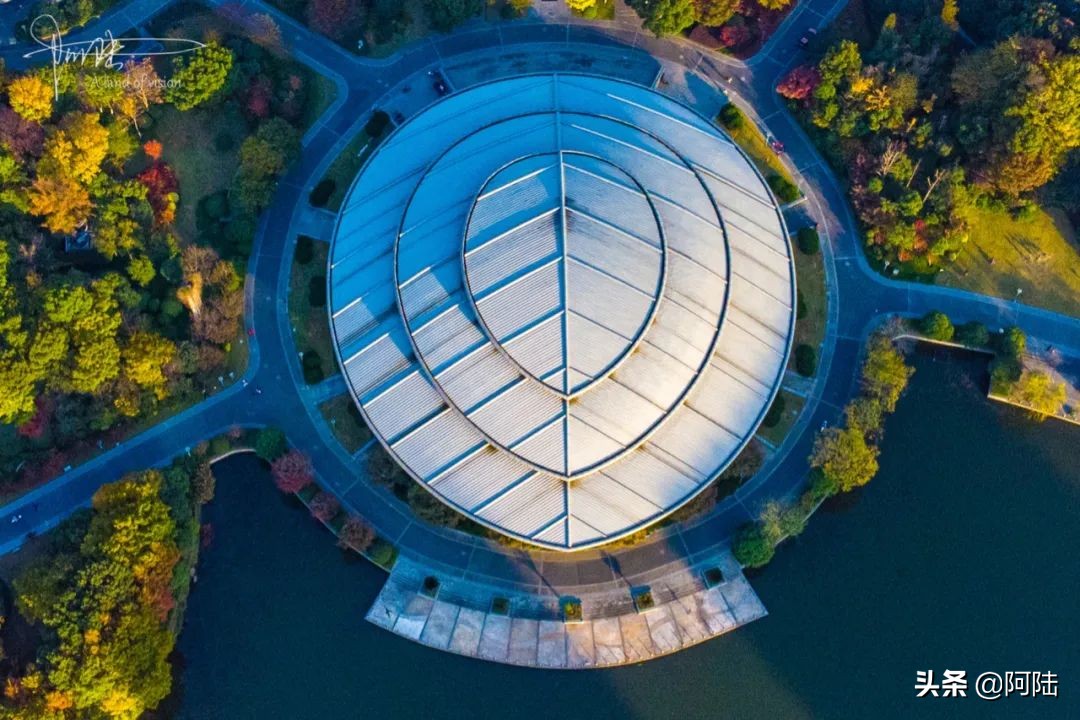 航拍公园篮球场,航拍李宁体育公园