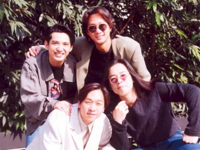 和beyond乐队同期的乐队是哪个,beyond是殿堂级乐队吗