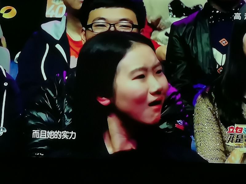 第一次看我是歌手邓紫棋唱泡沫,再次看邓紫棋演唱会