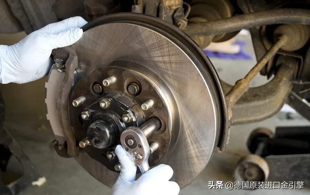 刹车片怎么检查厚度,刹车片如何检查