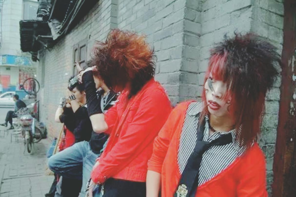 和感情洁癖的人恋爱,跟有洁癖加强迫症的人怎么相处