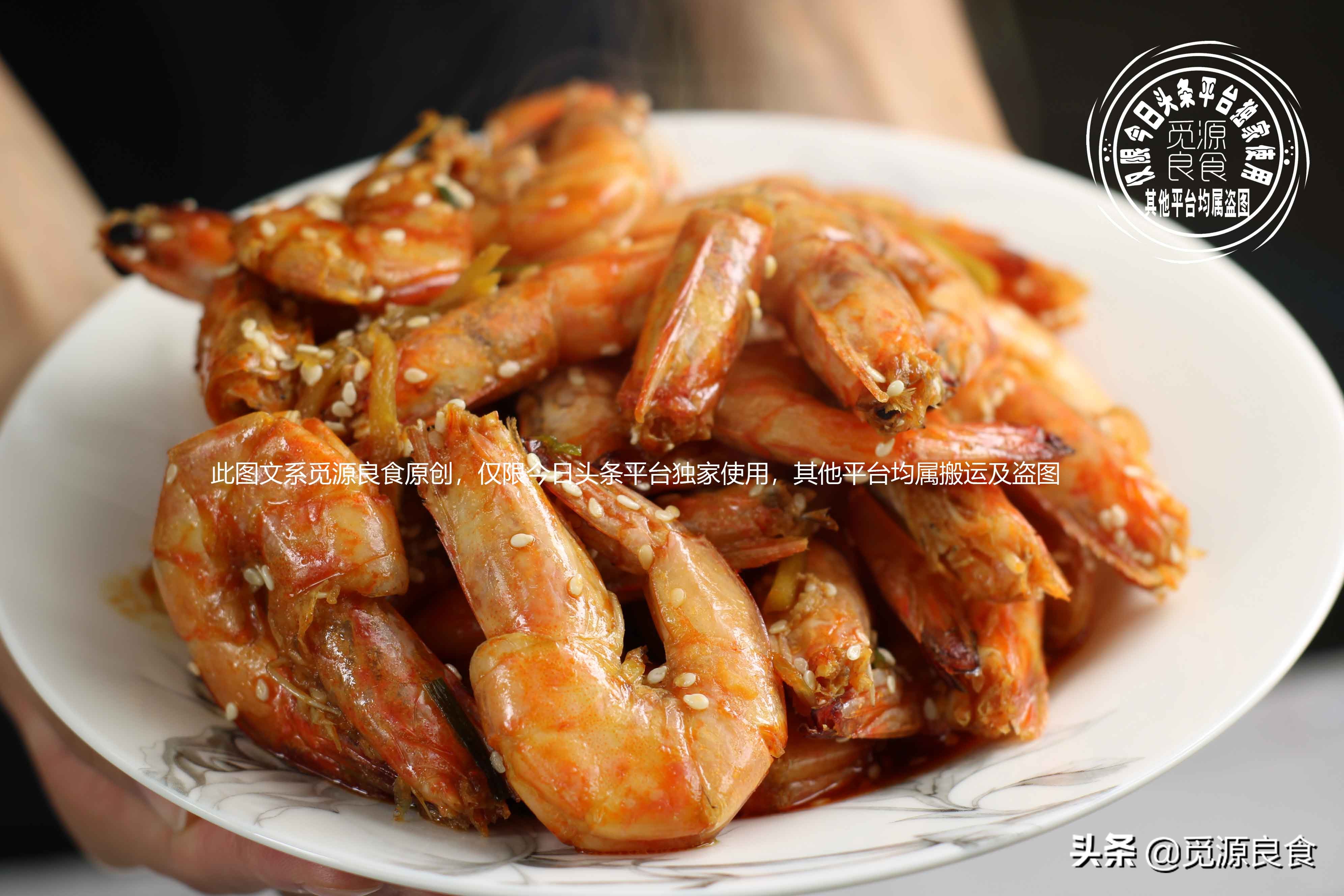油焖大虾最正宗的做法步骤,油焖大虾最美味的做法教程来了