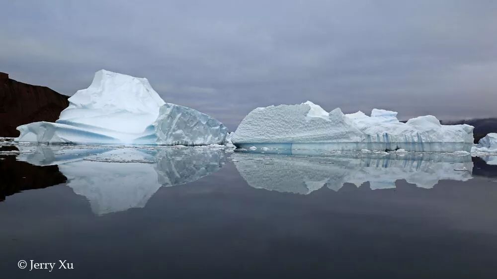 格陵兰的东海岸居然那么绚丽多彩，难怪特朗普想要买下来