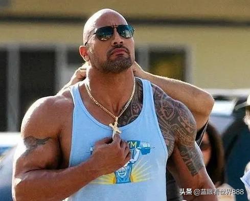 世界巨星评价李小龙的实力,周星驰评价成龙李小龙