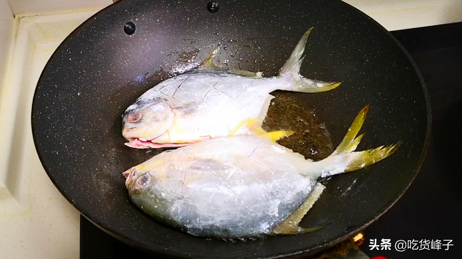 做鲳鱼最好吃的办法是什么,做鲳鱼就不用太多的水