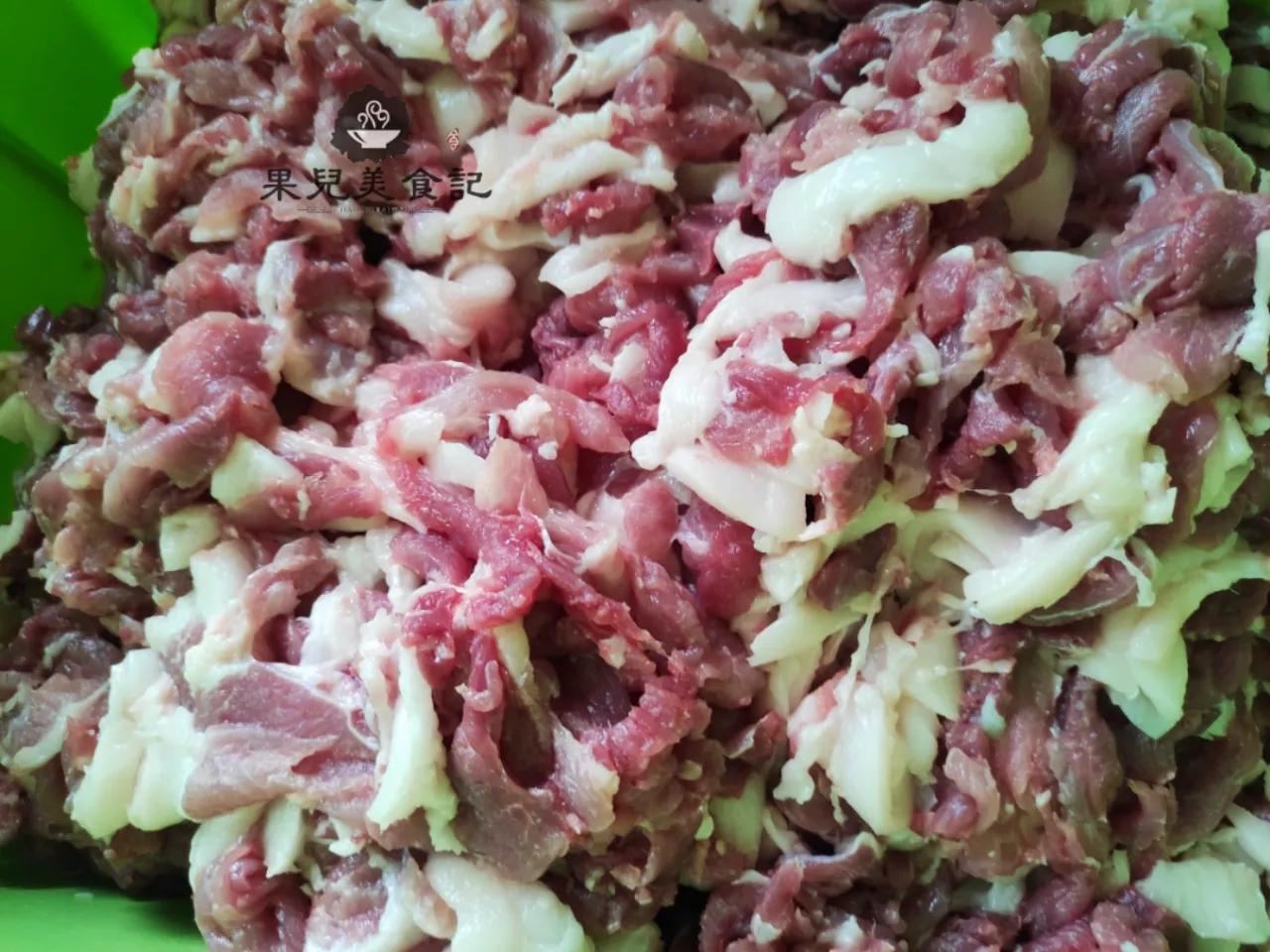 想要自己灌香肠需要准备什么东西,灌香肠老秘方