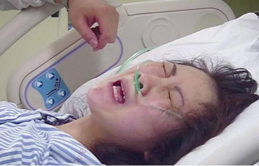 产妇进了产房才明白的十件事儿,产妇出产房怕见风蒙被子老公哭