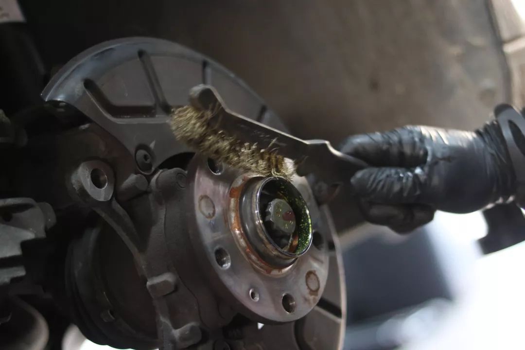 老款途安车异响怎么解决,怪兽修车老途观