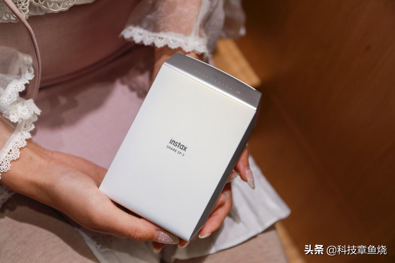 手机相片怎么打印成真实照片,小白学打印怎样打印手机里的照片