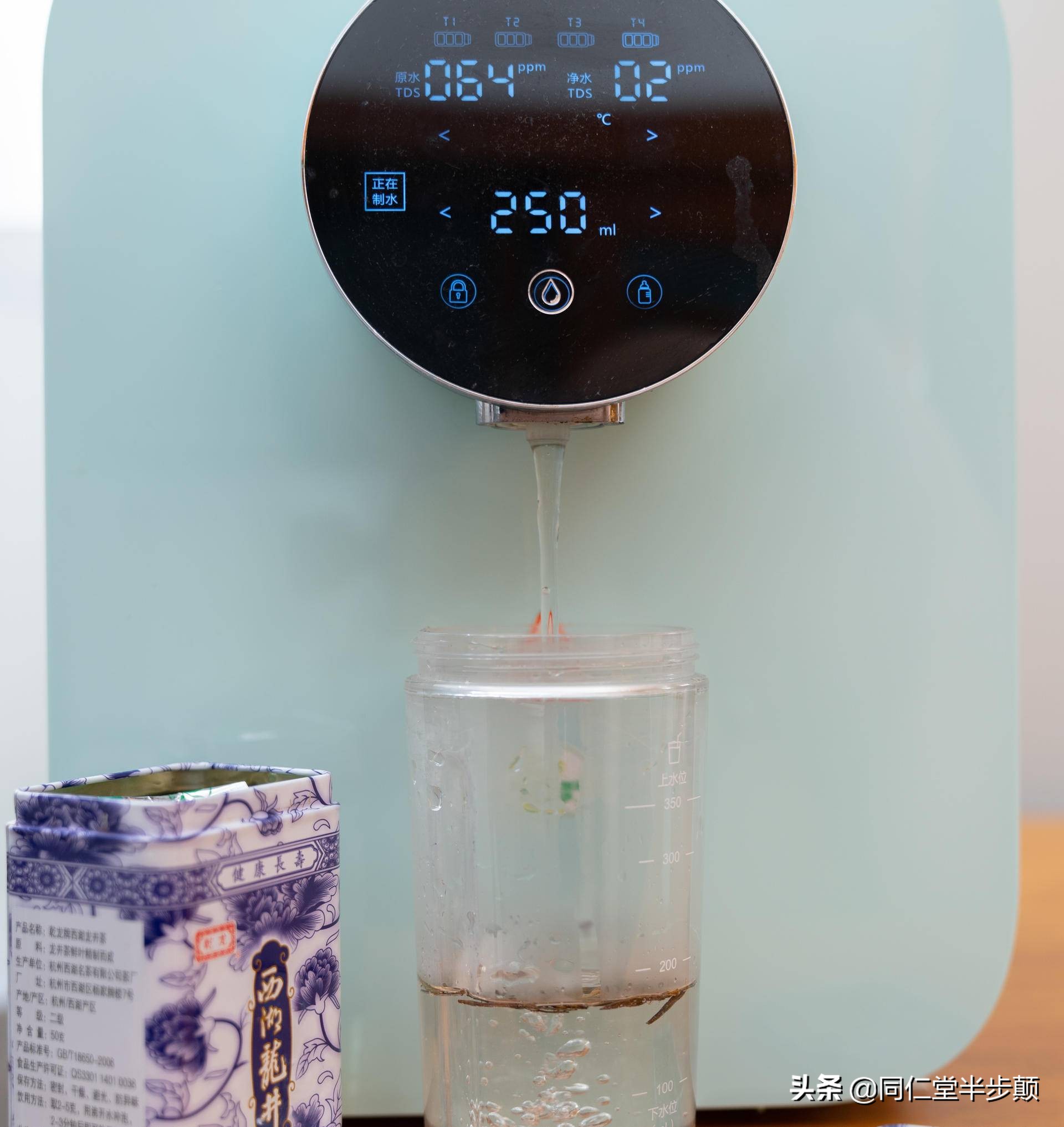 怎么用榨汁机榨果汁,如何用榨汁机榨出一杯好吃的果汁