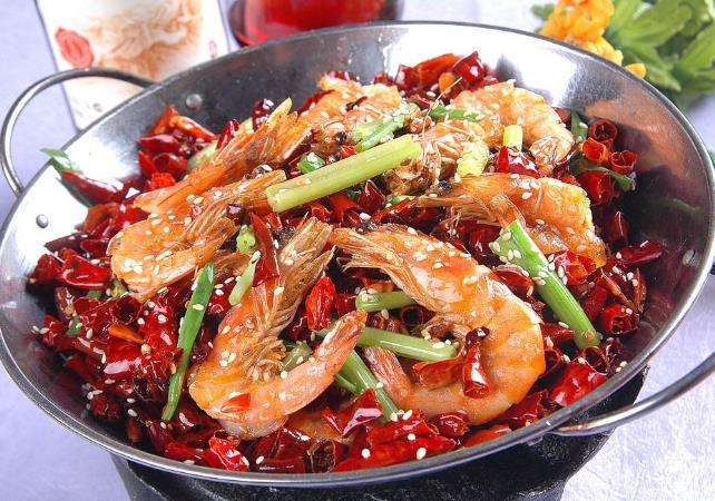 基围虾香辣干锅家常做法,干锅香辣基围虾尾最正宗的做法
