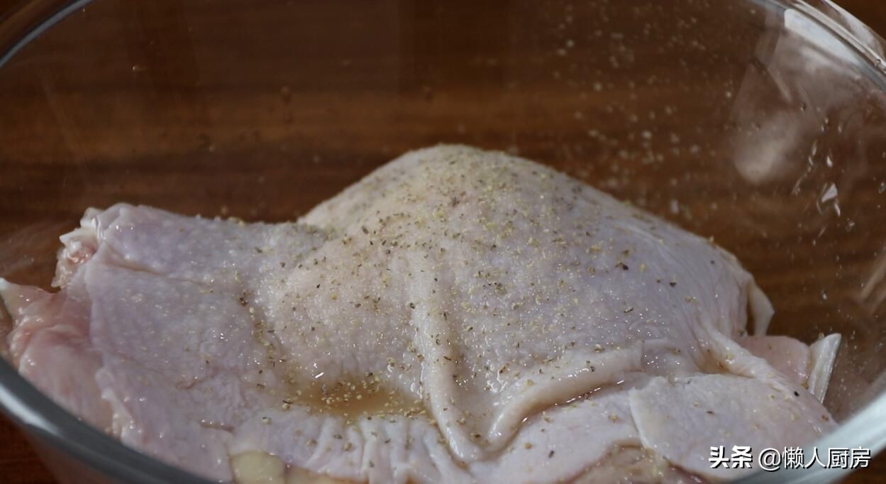 怎么做黄焖鸡腿好吃窍门,不加一滴水做鸡