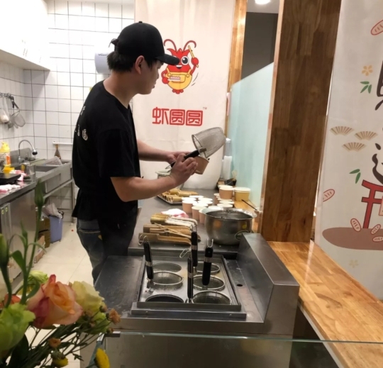 网红虾滑,北京路网红虾滑