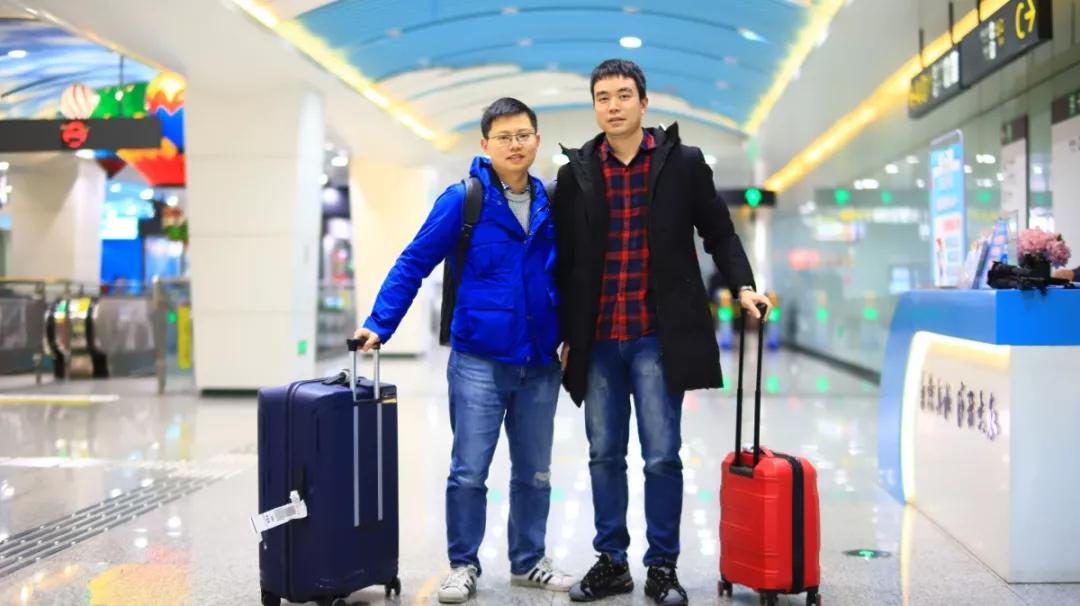 春运路上的幸福,高铁上的春运流动的年俗年味