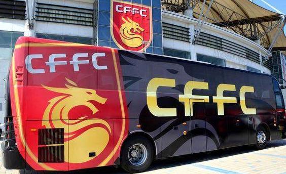 中超土豪队,中超球队最值钱的大巴车